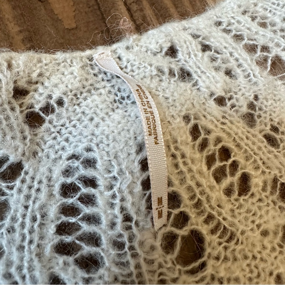 Free People Cream Beige Crochet knitted Lace Wool Alpaca Blend Sweater Blouse - Picture 6 of 9